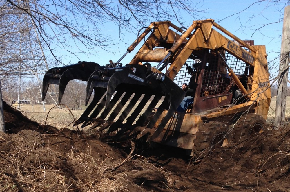 Blue Diamond Attachments Severe Duty Root Grapple Gallery 3